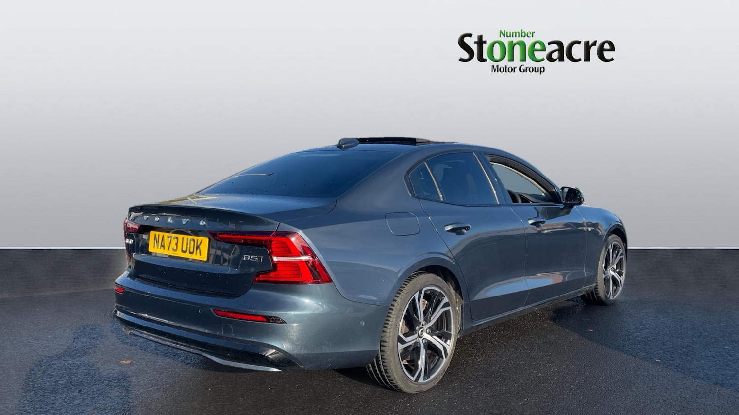 Used Volvo S60 2023 for sale - 76997664: Photo 2