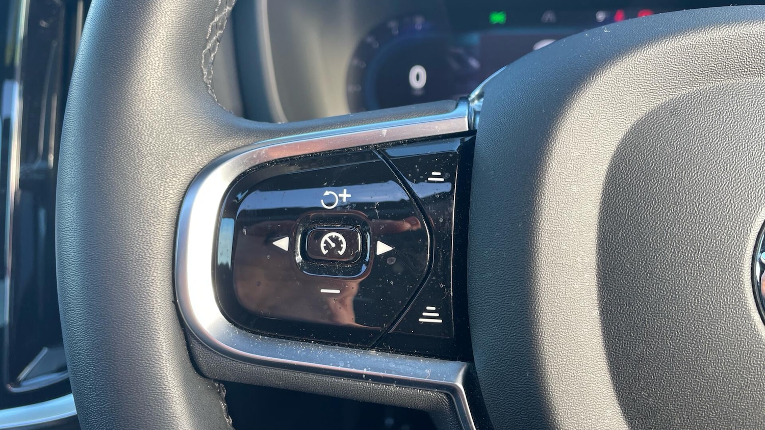 Used Volvo S60 2023 for sale - 76997664: Photo 21