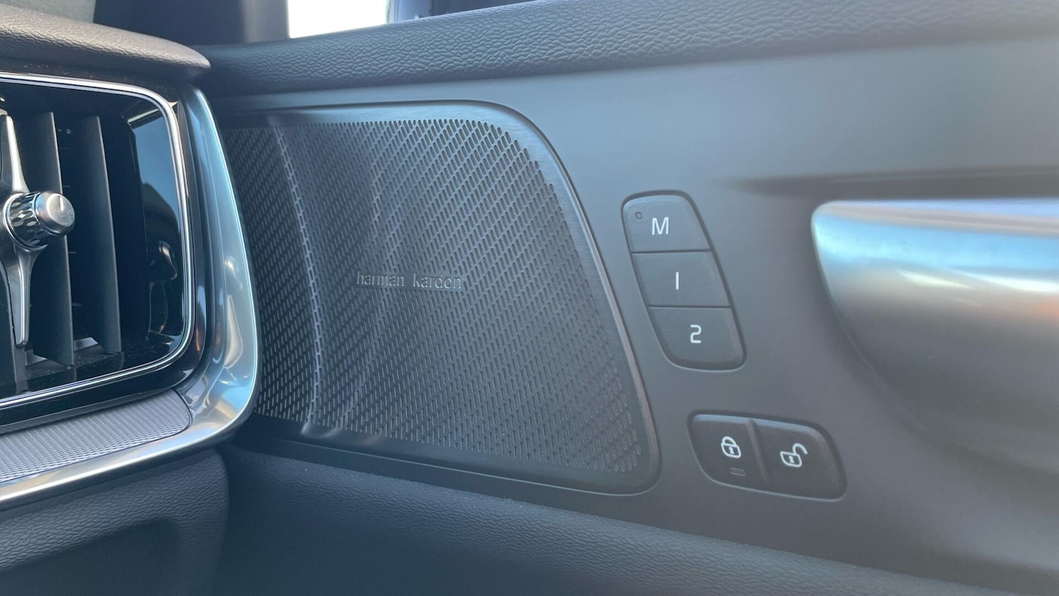 Used Volvo S60 2023 for sale - 76997664: Photo 29