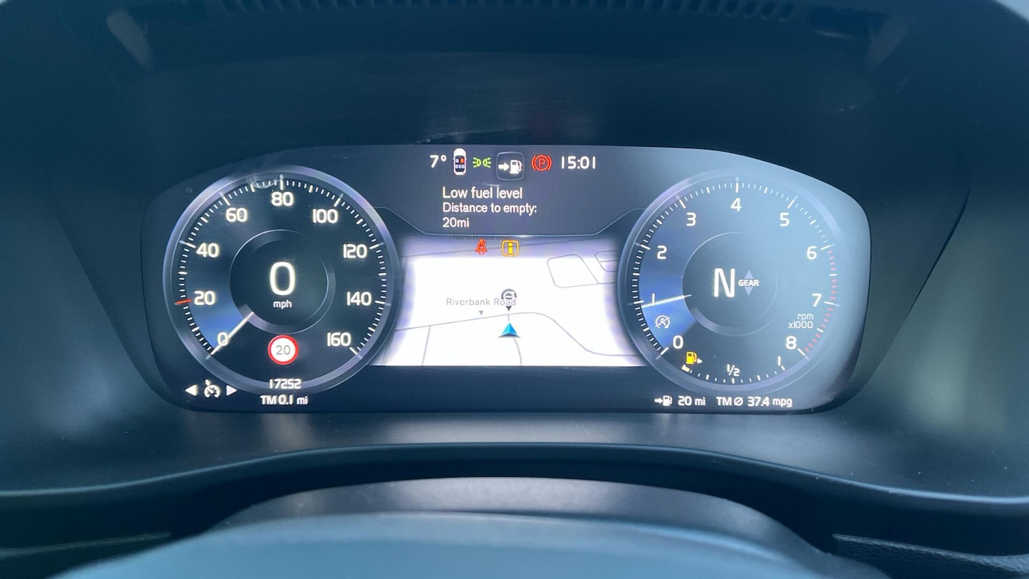 Used Volvo XC40 2022 for sale - 77175305: Photo 11