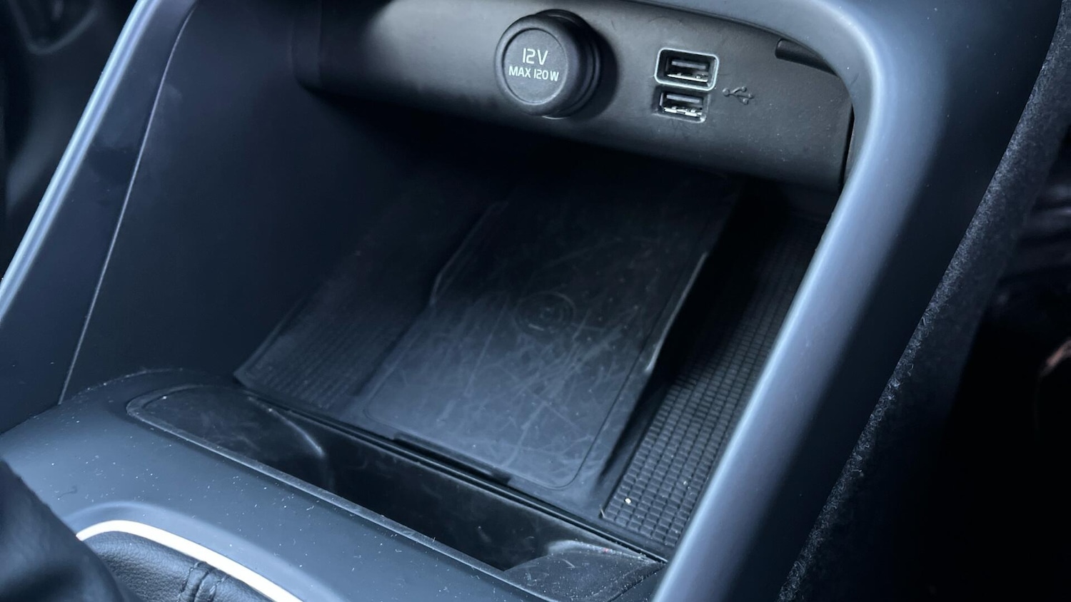 Used Volvo XC40 2022 for sale - 77175305: Photo 53