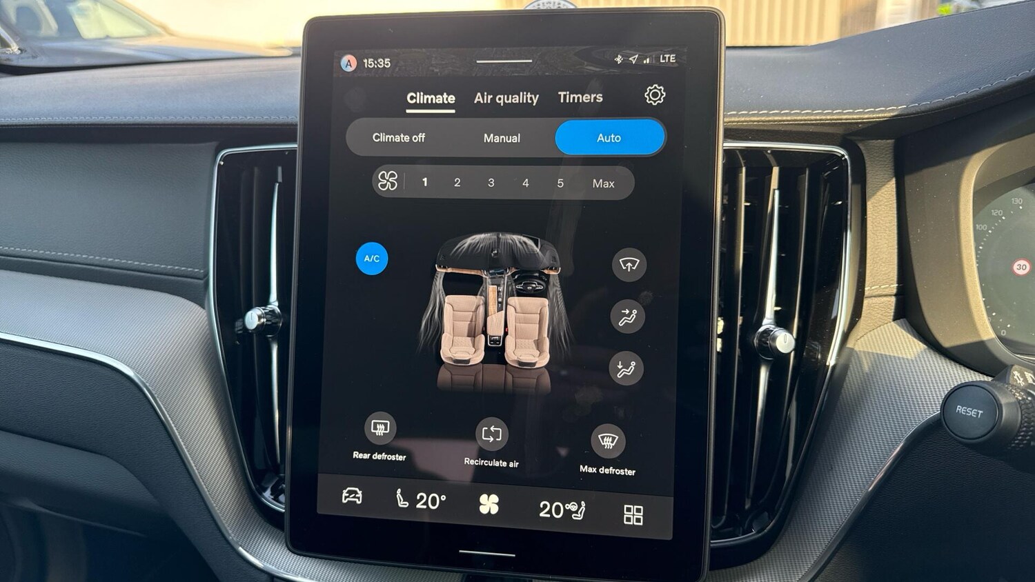 Used Volvo XC60 for sale - 77783672: Photo 18