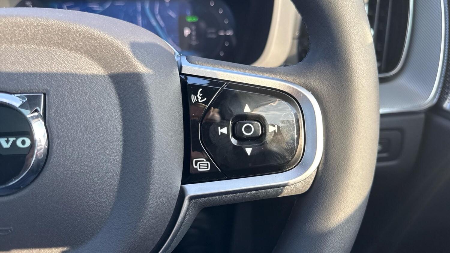 Used Volvo XC60 for sale - 77783672: Photo 23
