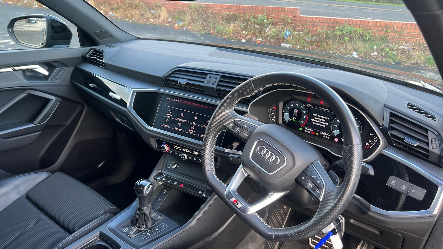 Used Audi Q3 2022 for sale - 77597675: Photo 42