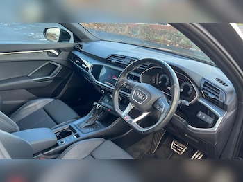 Used Audi Q3 2022 for sale - 77597675: Photo