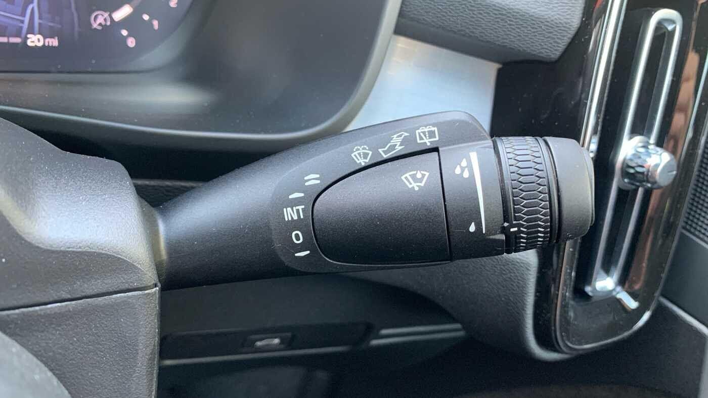 Used Volvo XC40 2025 for sale - 78170832: Photo 25