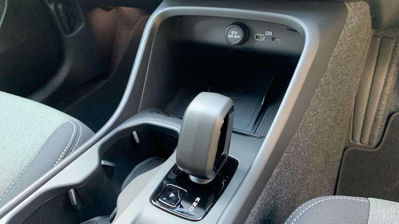 Used Volvo XC40 2025 for sale - 78170832: Photo 28