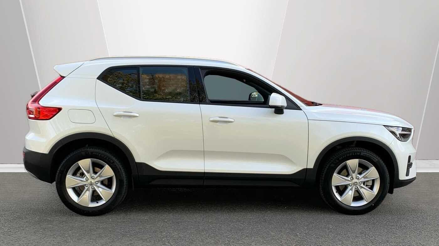 Used Volvo XC40 2025 for sale - 78170832: Photo 3