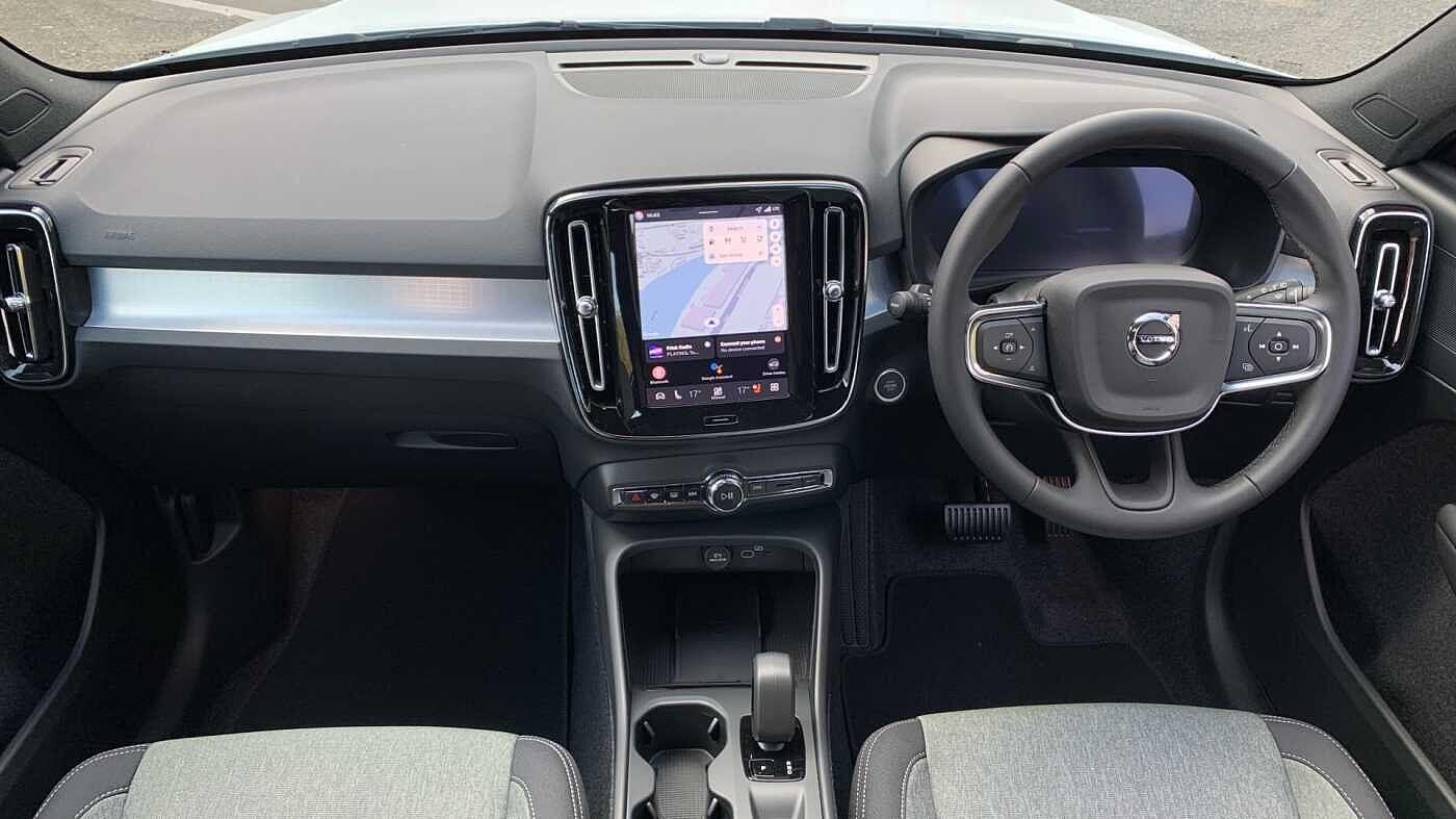 Used Volvo XC40 2025 for sale - 78170832: Photo 6