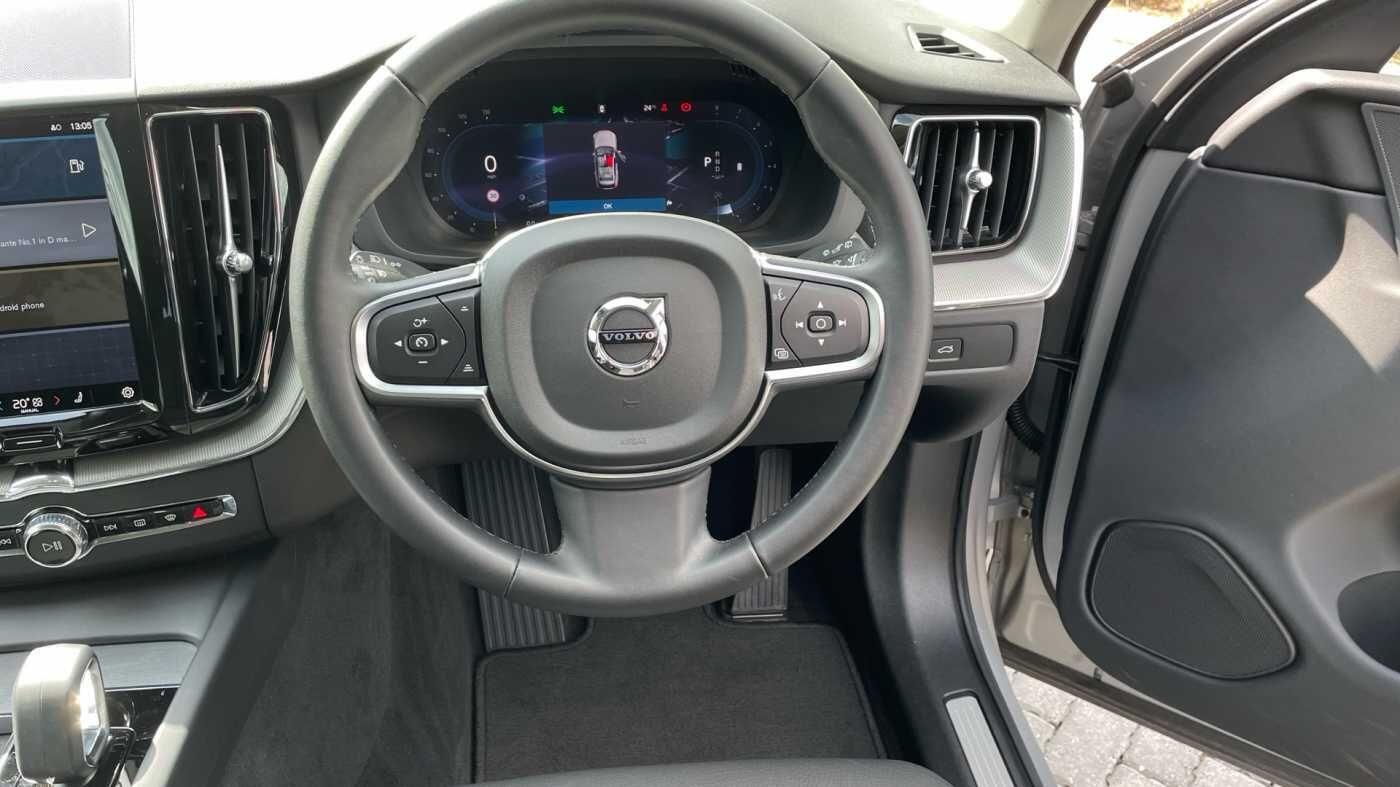 Used Volvo XC60 2024 for sale - 76020625: Photo 13