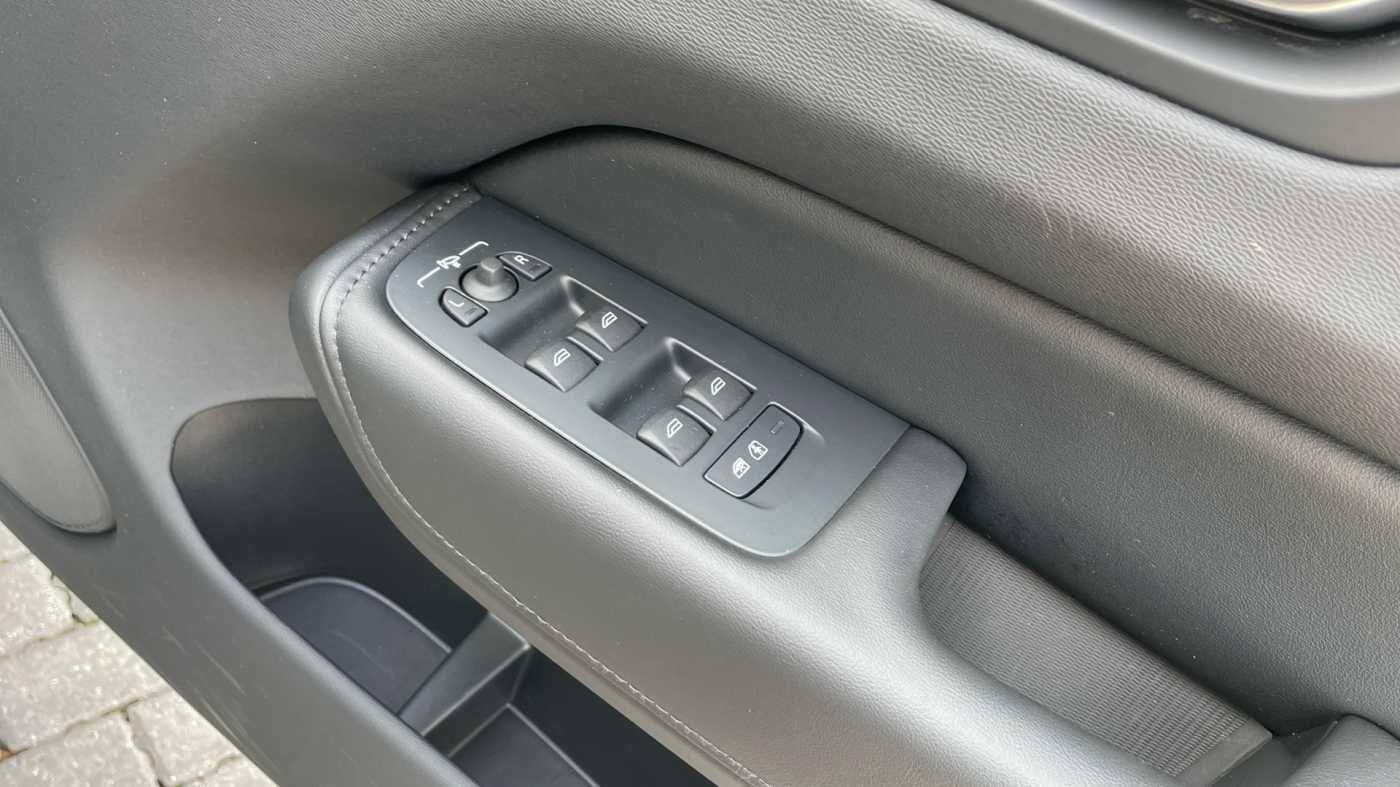 Used Volvo XC60 2024 for sale - 76020625: Photo 26