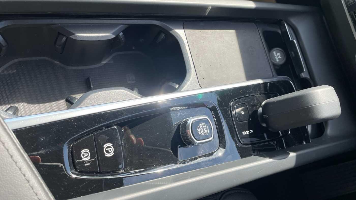 Used Volvo XC60 2024 for sale - 76020625: Photo 60