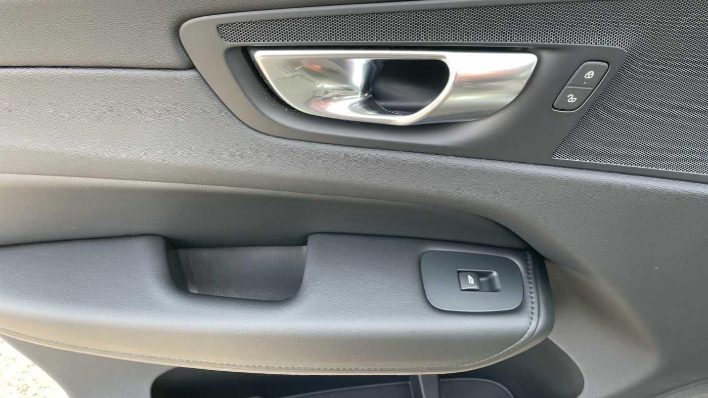 Used Volvo XC60 2024 for sale - 76020625: Photo 67