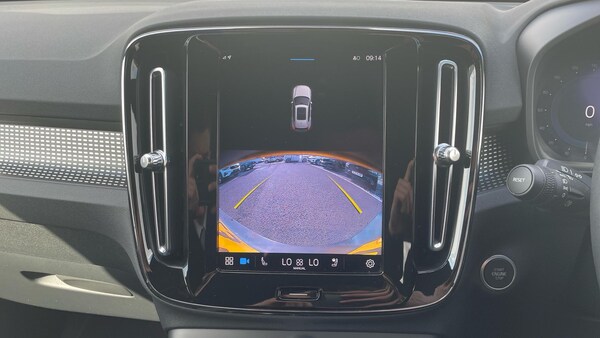 Used Volvo XC40 2023 for sale - 75185947: Photo 17