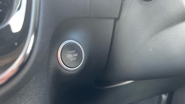 Used Volvo XC40 2023 for sale - 75185947: Photo 25
