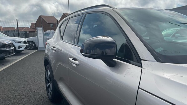 Used Volvo XC40 2023 for sale - 75185947: Photo 38