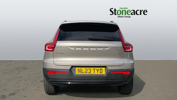 Used Volvo XC40 2023 for sale - 75185947: Photo 7
