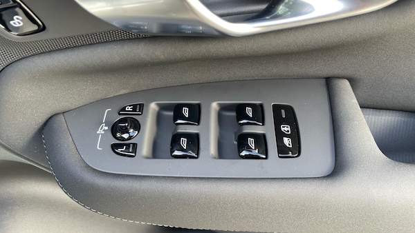 Used Volvo XC90 2025 for sale - 74187670: Photo 28