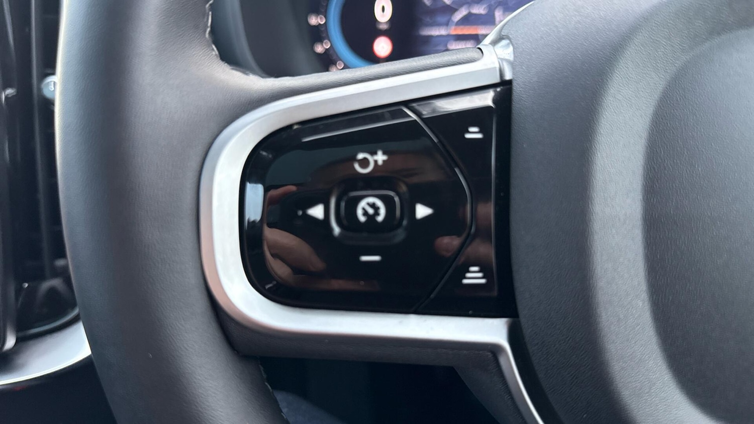 Used Volvo XC90 2025 for sale - 77237727: Photo 25