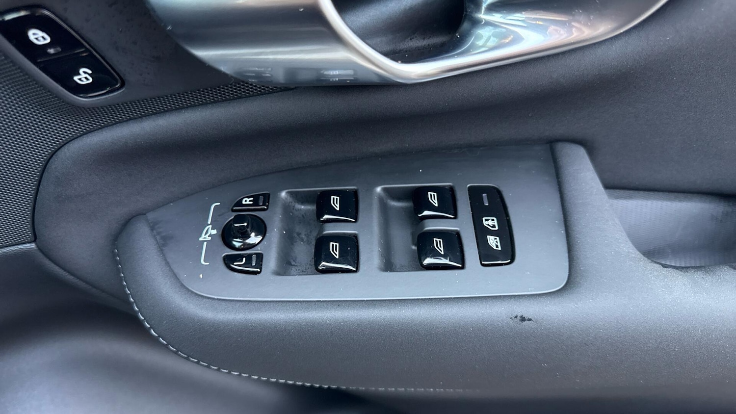 Used Volvo XC90 2025 for sale - 77237727: Photo 31