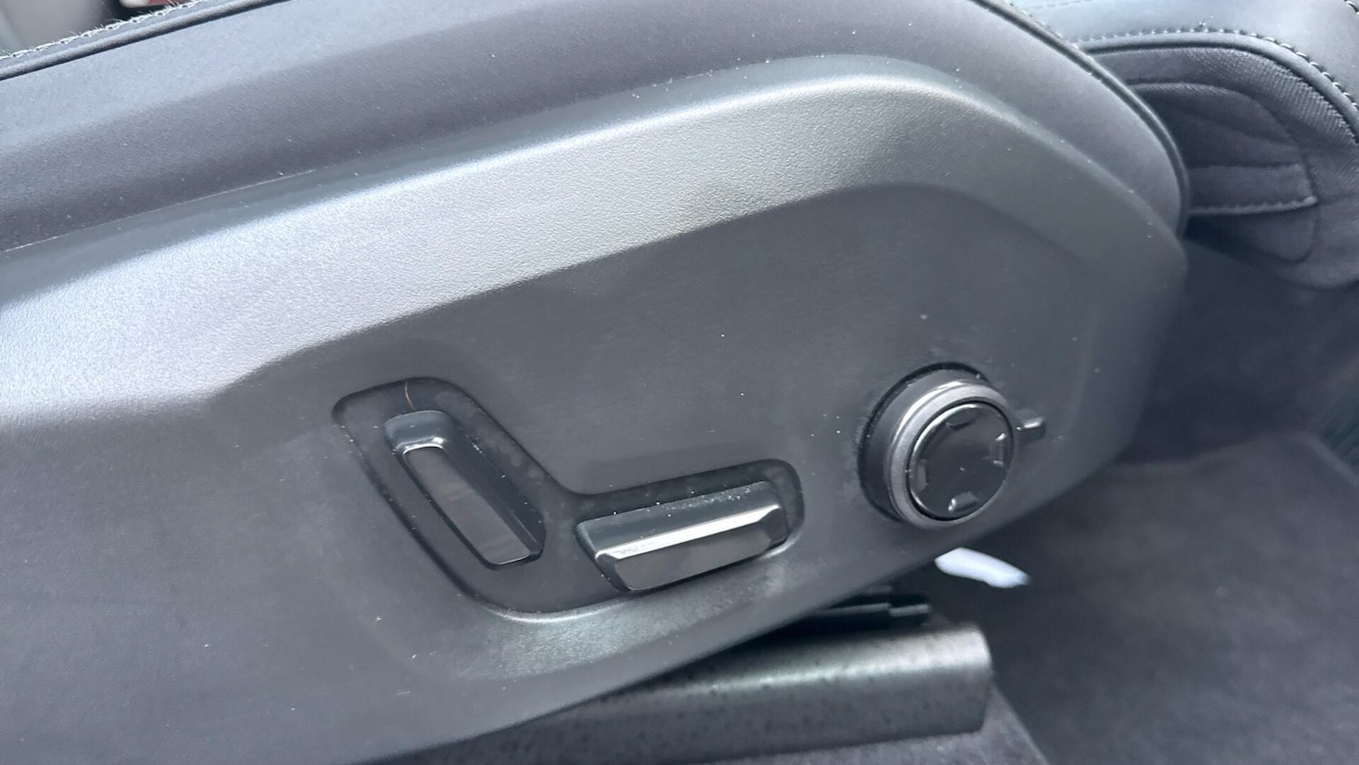 Used Volvo XC90 2025 for sale - 77237727: Photo 32