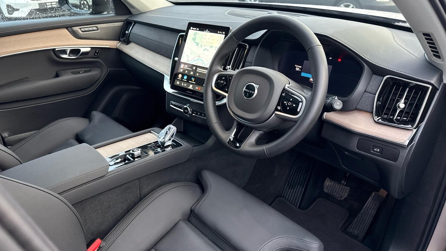 Used Volvo XC90 2025 for sale - 77237727: Photo 4