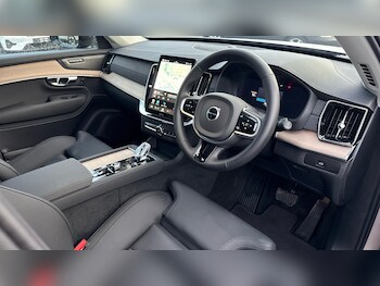 Used Volvo XC90 2025 for sale - 77237727: Photo