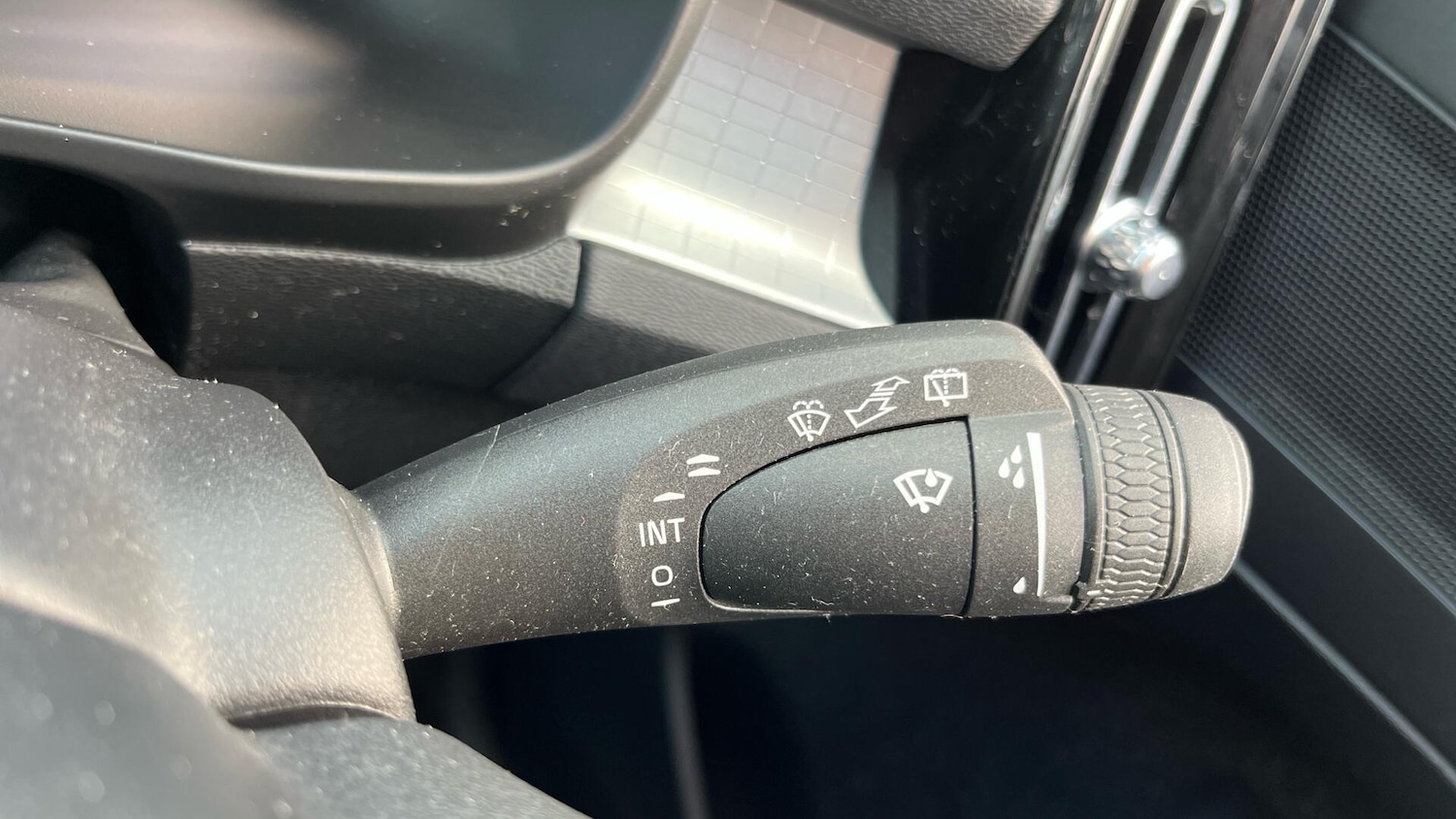 Used Volvo XC40 2019 for sale - 77229969: Photo 21