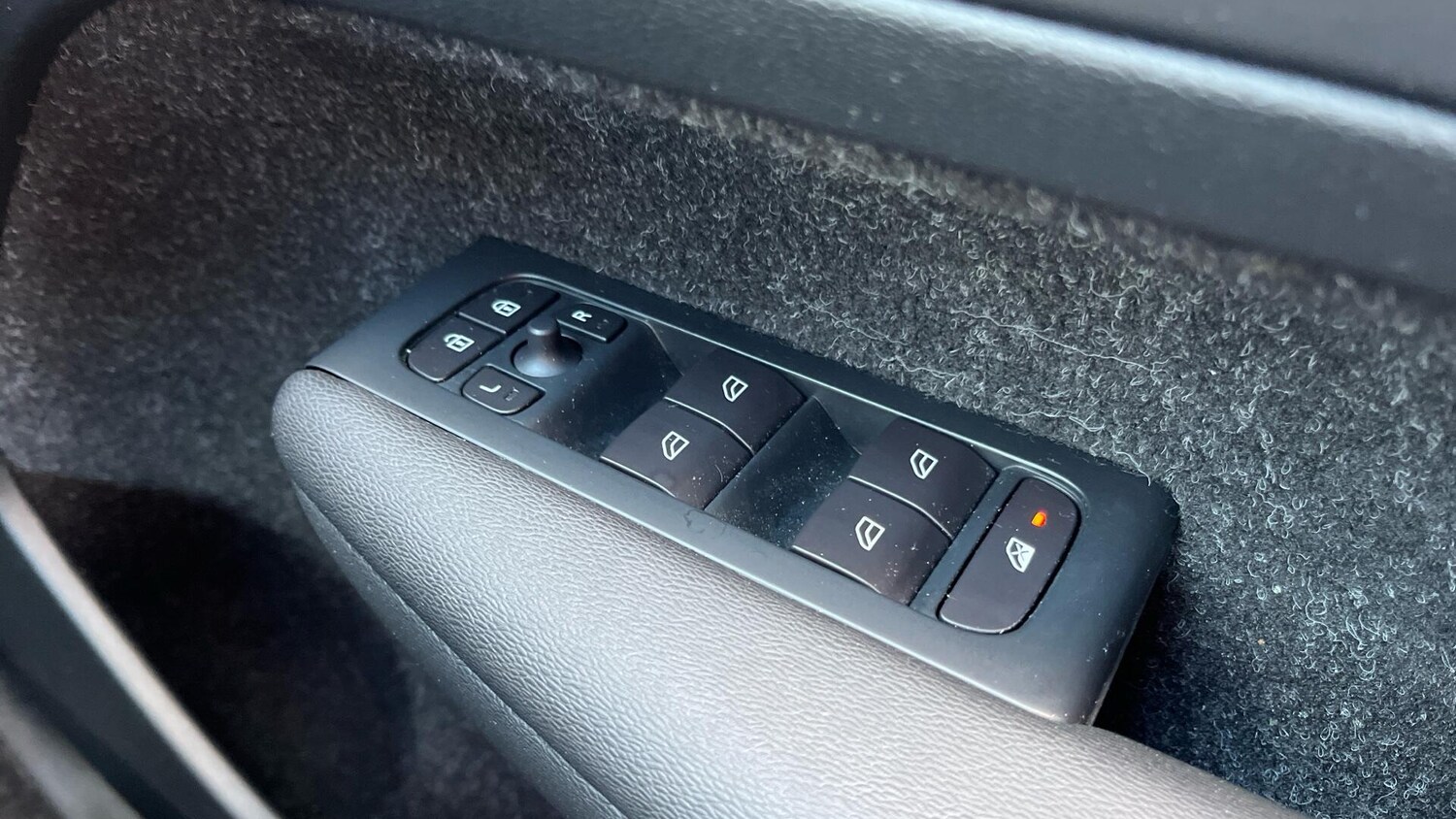 Used Volvo XC40 2019 for sale - 77229969: Photo 22