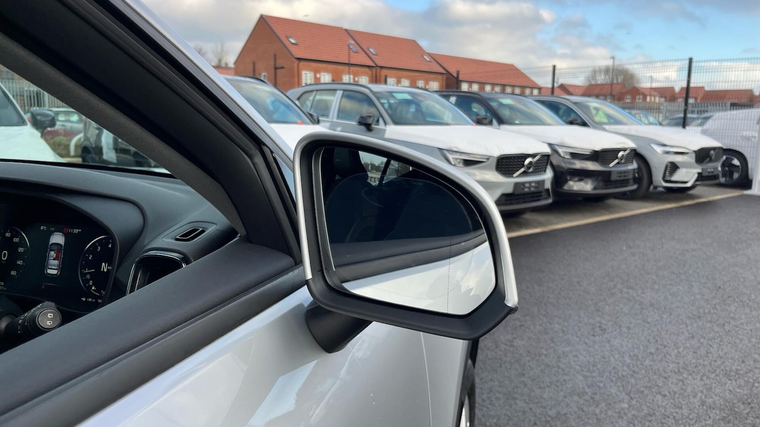 Used Volvo XC40 2019 for sale - 77229969: Photo 29