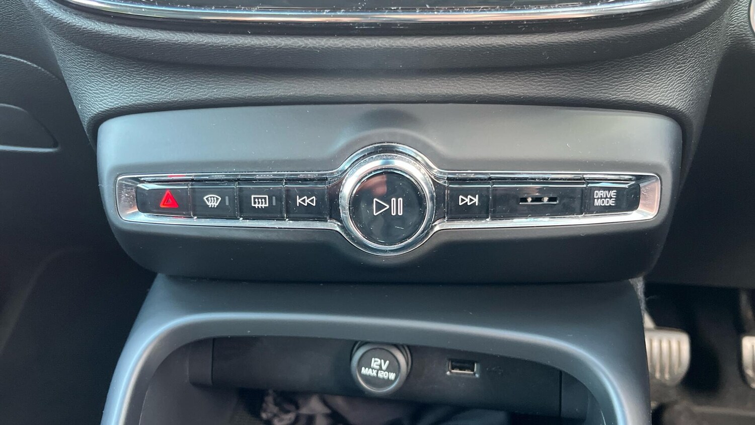 Used Volvo XC40 2019 for sale - 77229969: Photo 47