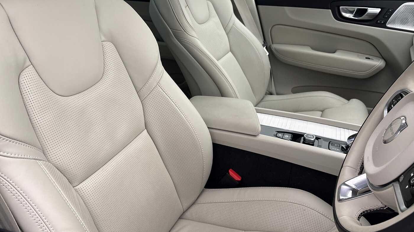 Used Volvo XC60 2025 for sale - 77237620: Photo 29