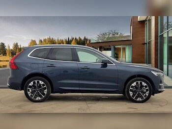 Used Volvo XC60 2025 for sale - 77237620: Photo