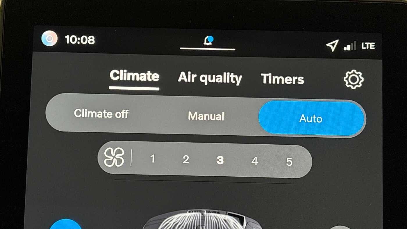 Used Volvo XC60 2025 for sale - 77237620: Photo 40