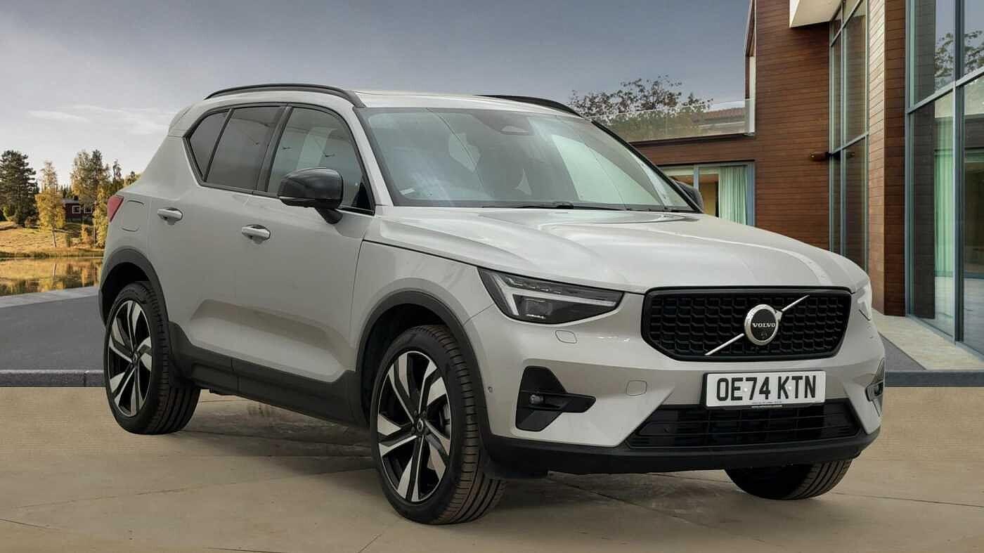 Used Volvo XC40 2024 for sale - 76349332: Photo 1