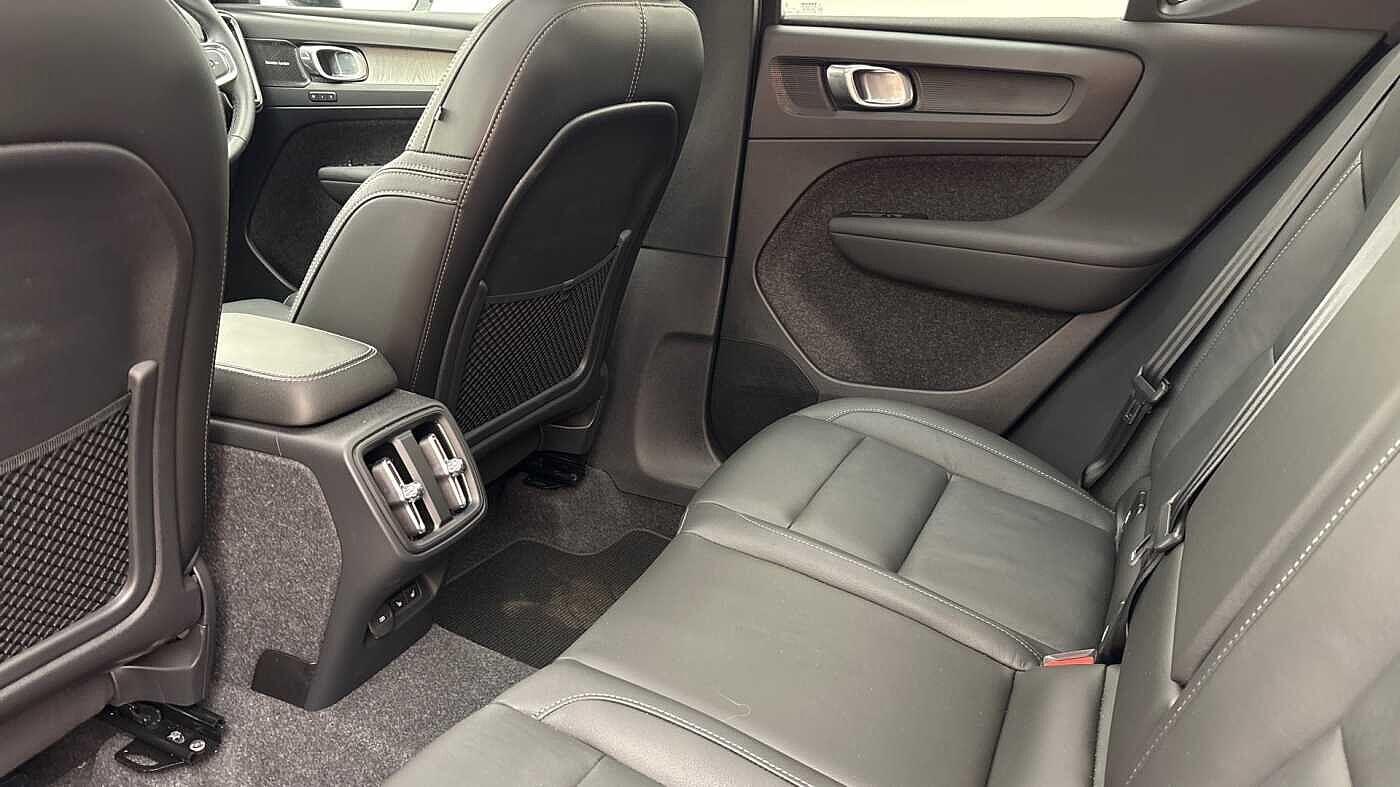 Used Volvo XC40 2024 for sale - 76349332: Photo 13