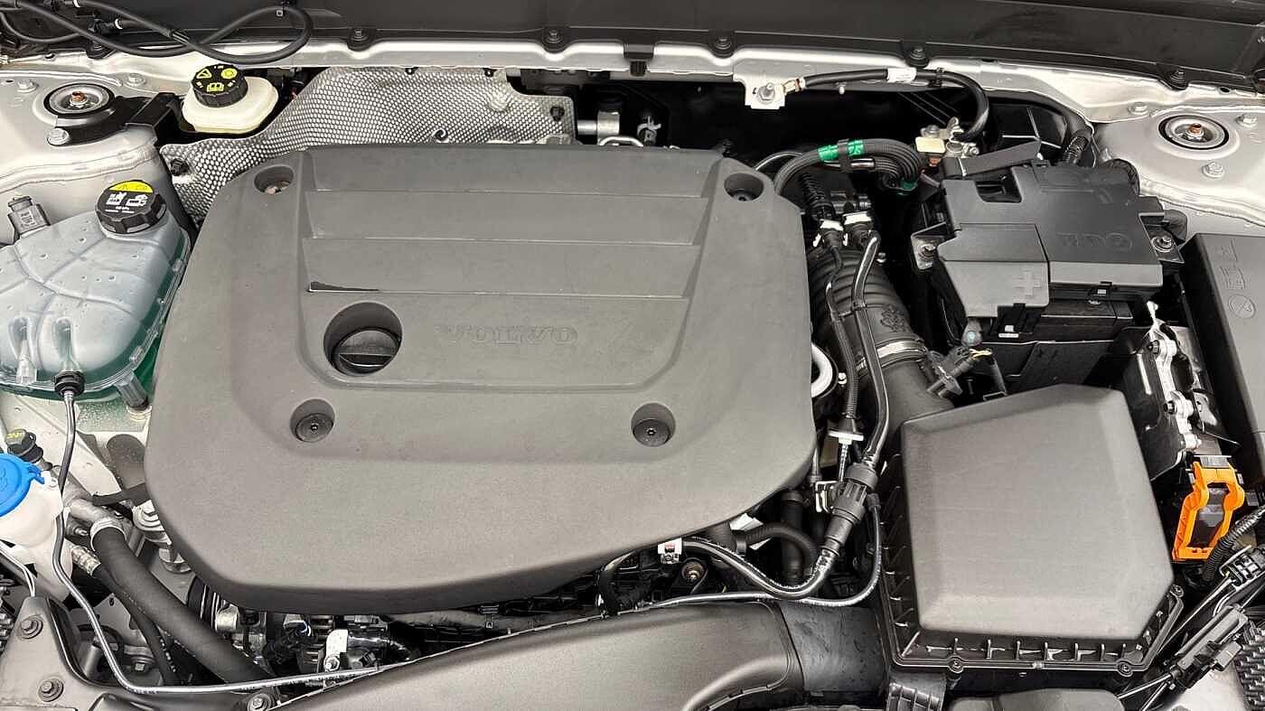 Used Volvo XC40 2024 for sale - 76349332: Photo 15