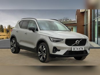 Volvo - XC40