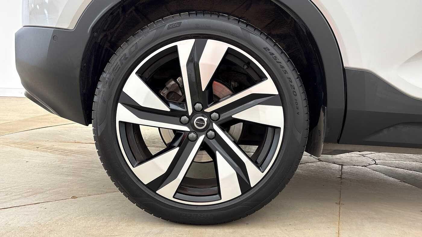 Used Volvo XC40 2024 for sale - 76349332: Photo 20