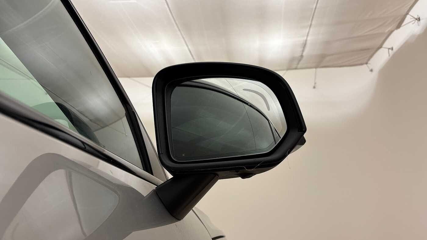 Used Volvo XC40 2024 for sale - 76349332: Photo 21