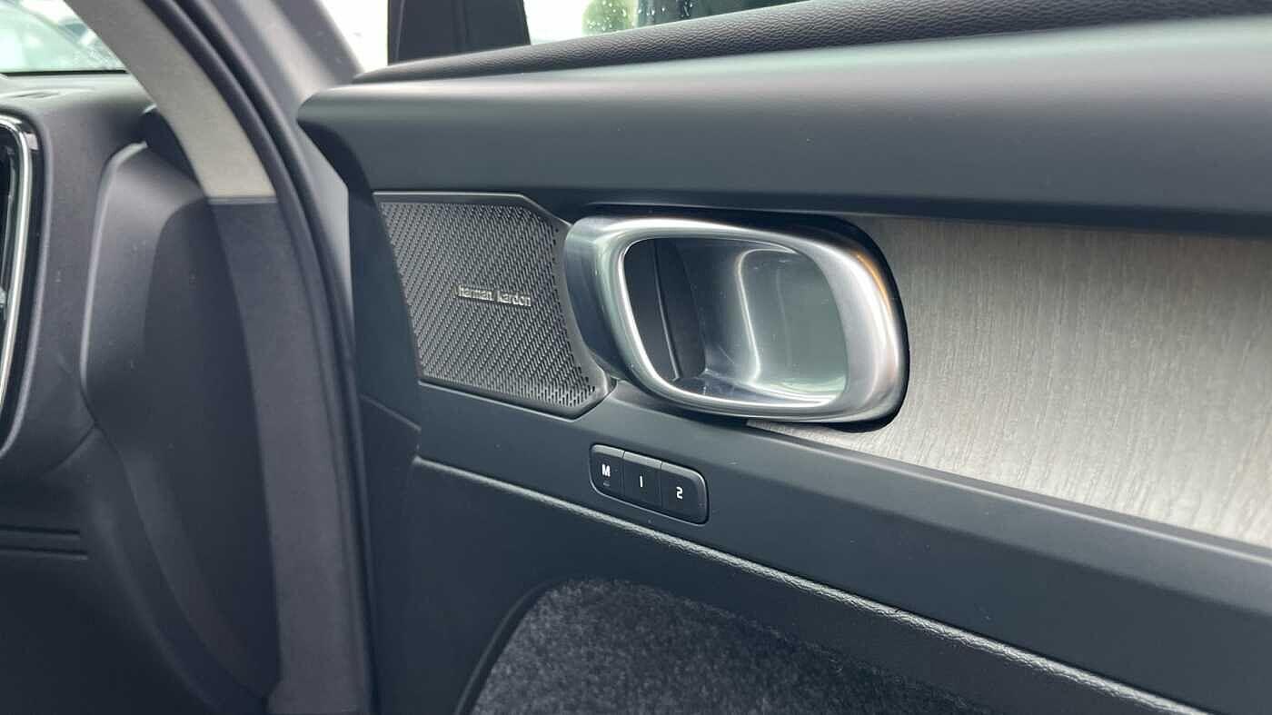 Used Volvo XC40 2024 for sale - 76349332: Photo 47