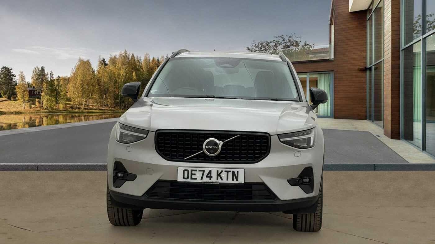 Used Volvo XC40 2024 for sale - 76349332: Photo 8