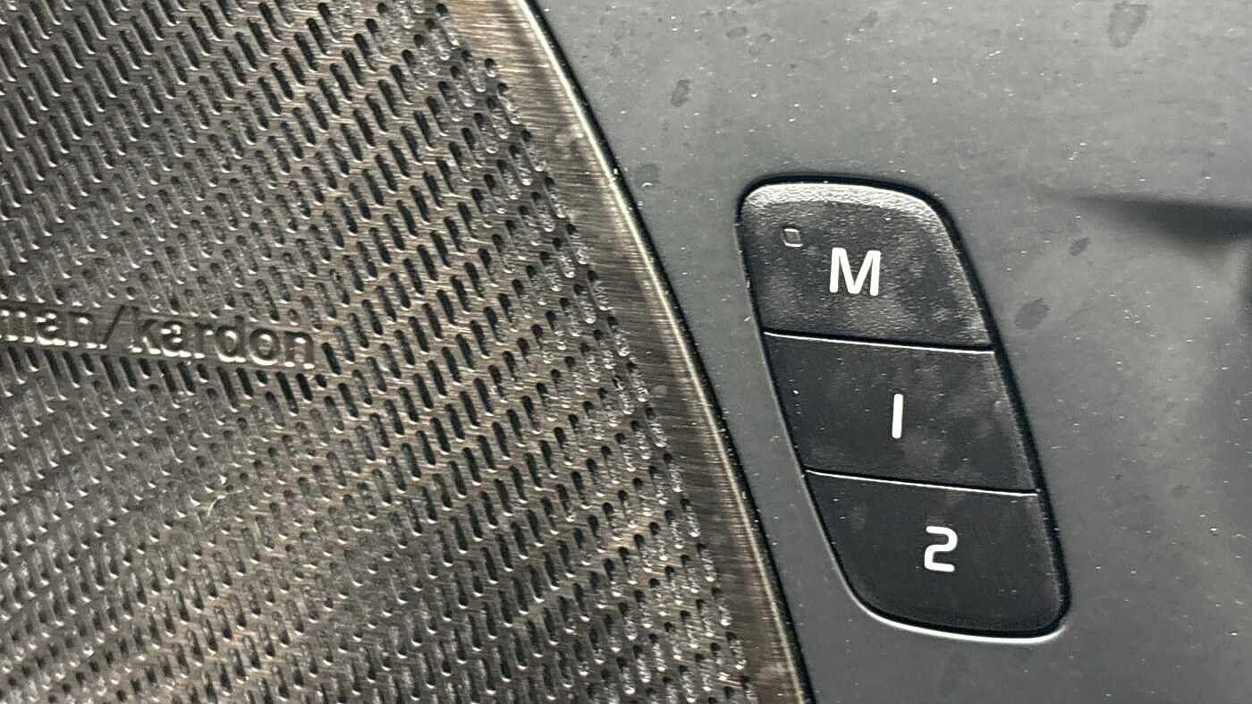 Used Volvo XC60 2025 for sale - 77525110: Photo 25