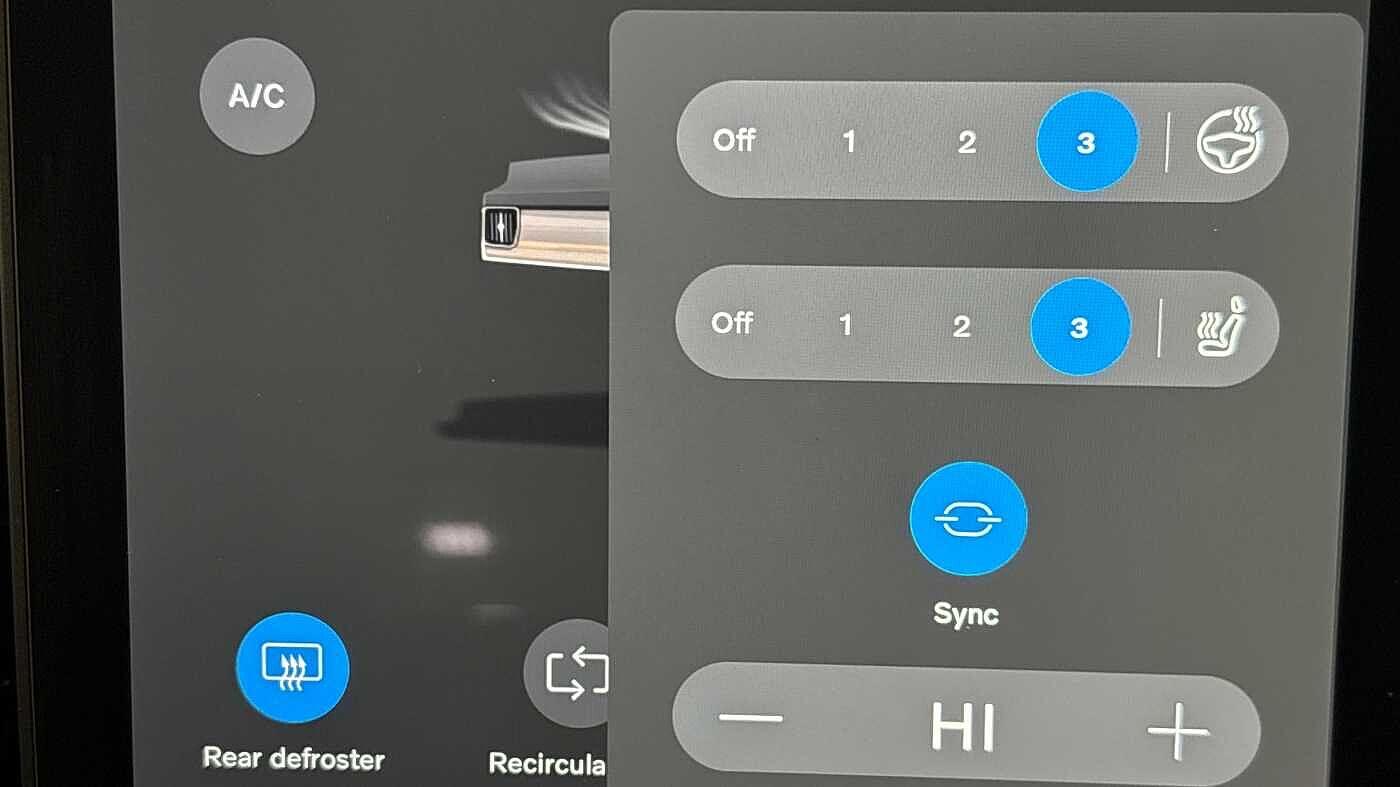 Used Volvo XC60 2025 for sale - 77525110: Photo 40