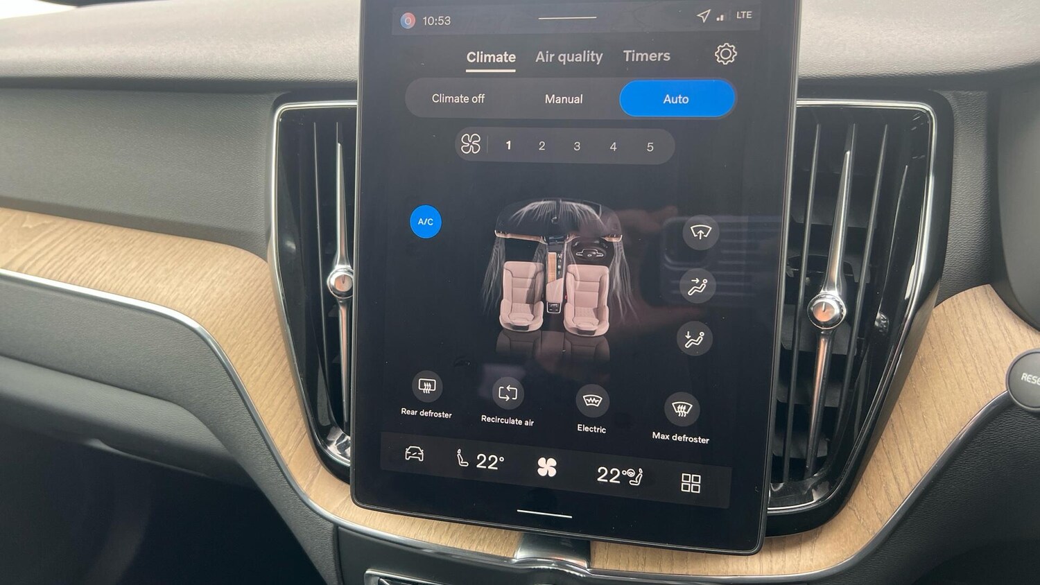 Used Volvo XC60 2025 for sale - 77525110: Photo 53