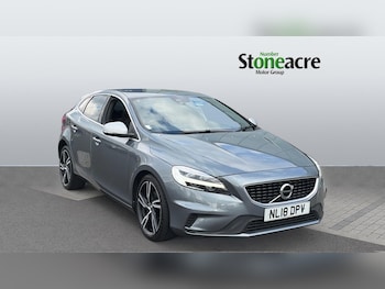 Used Volvo V40 2018 for sale - 77853454: Photo