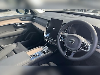 Used Volvo XC90 2026 for sale - 78796951: Photo