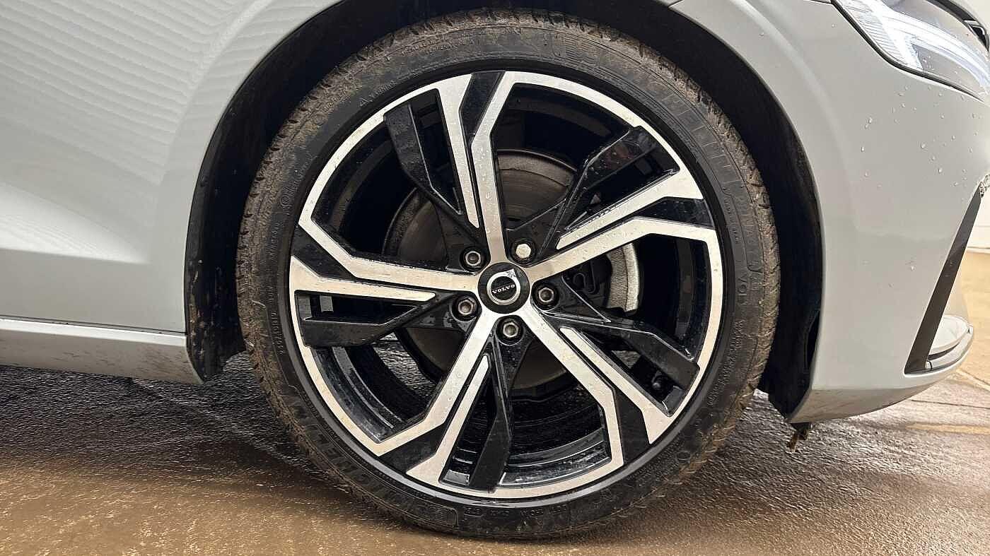 Used Volvo V60 2025 for sale - 77344464: Photo 19