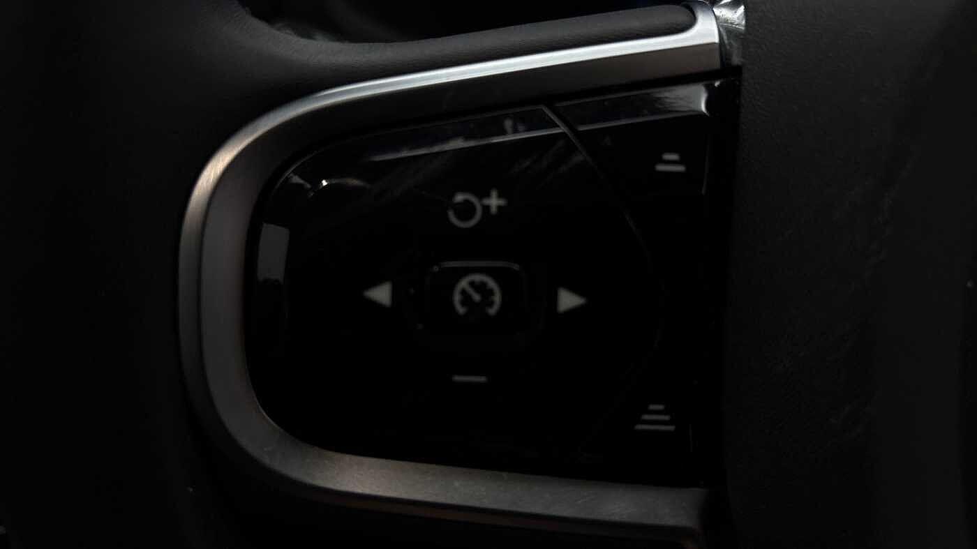 Used Volvo V60 2025 for sale - 77344464: Photo 30