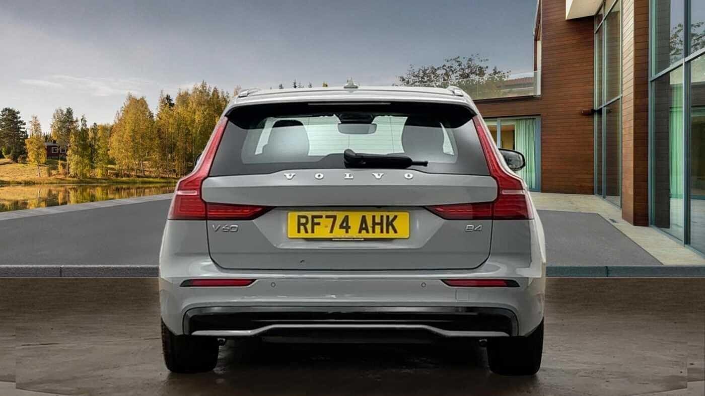 Used Volvo V60 2025 for sale - 77344464: Photo 4